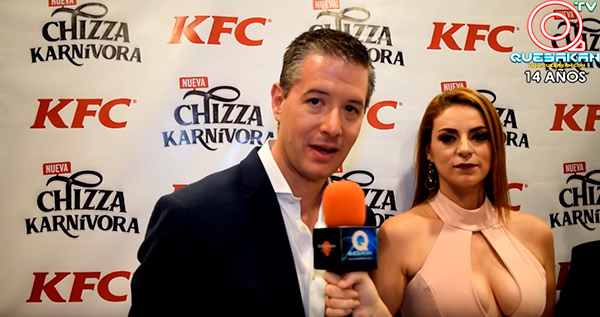 Lanzamiento de Chizza Karnivora de KFC por Arleth Perez para Quebakan.com